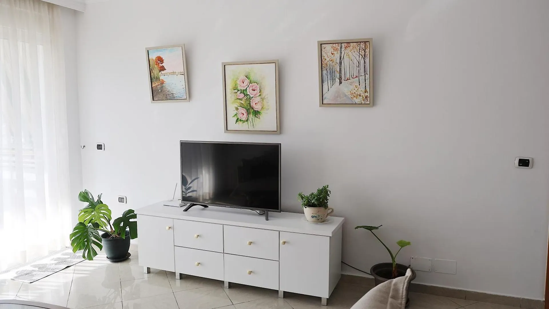 City Views Apartment Blloku - City Center Tirana Albania